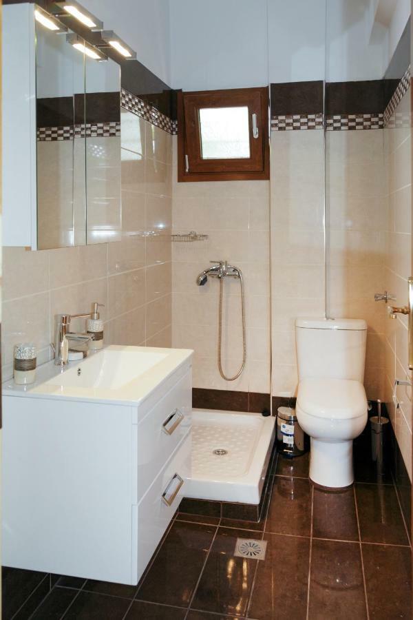 House Maria Apartment อาโยส นิโกลาออส ภายนอก รูปภาพ