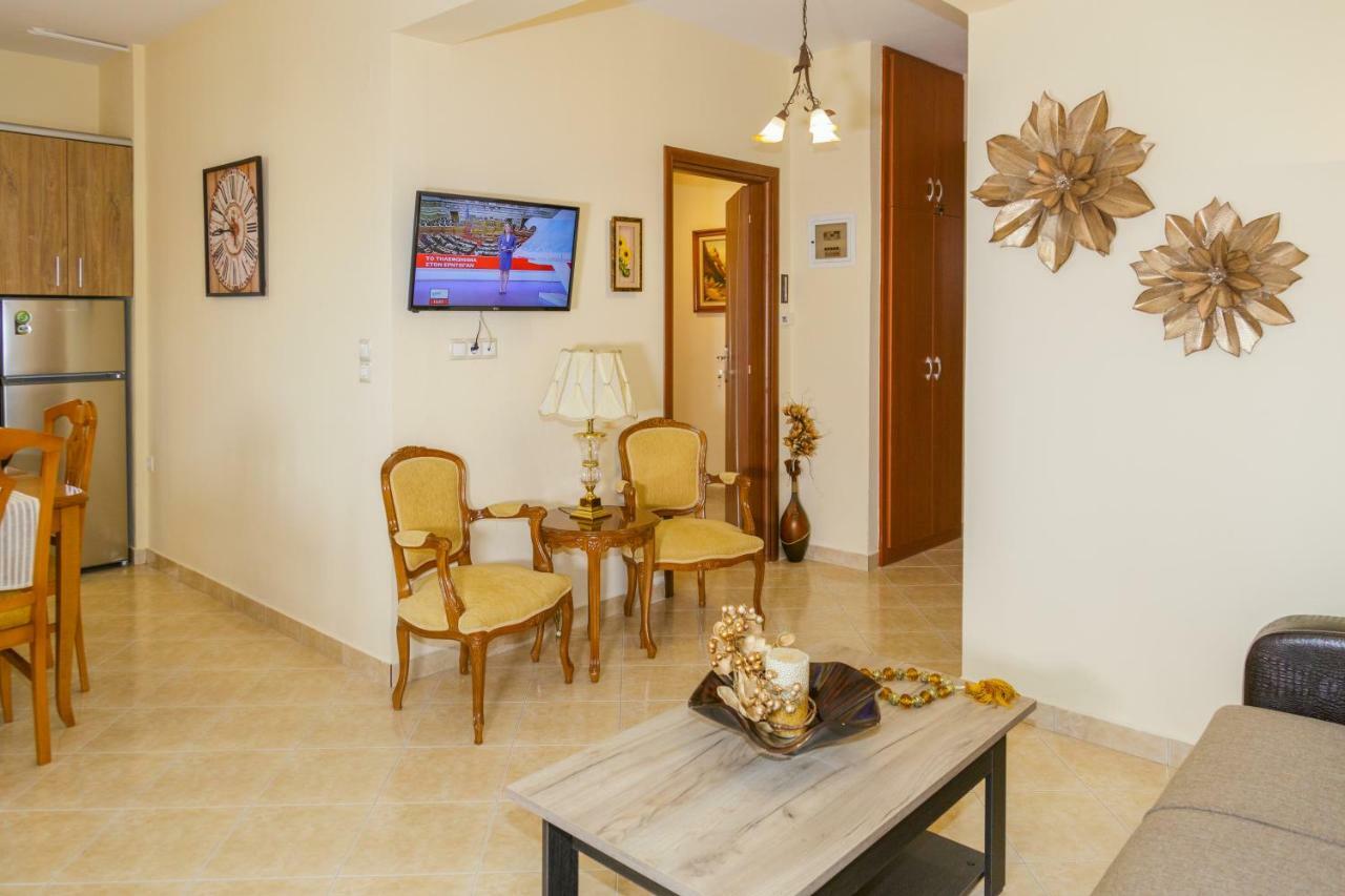 House Maria Apartment อาโยส นิโกลาออส ภายนอก รูปภาพ
