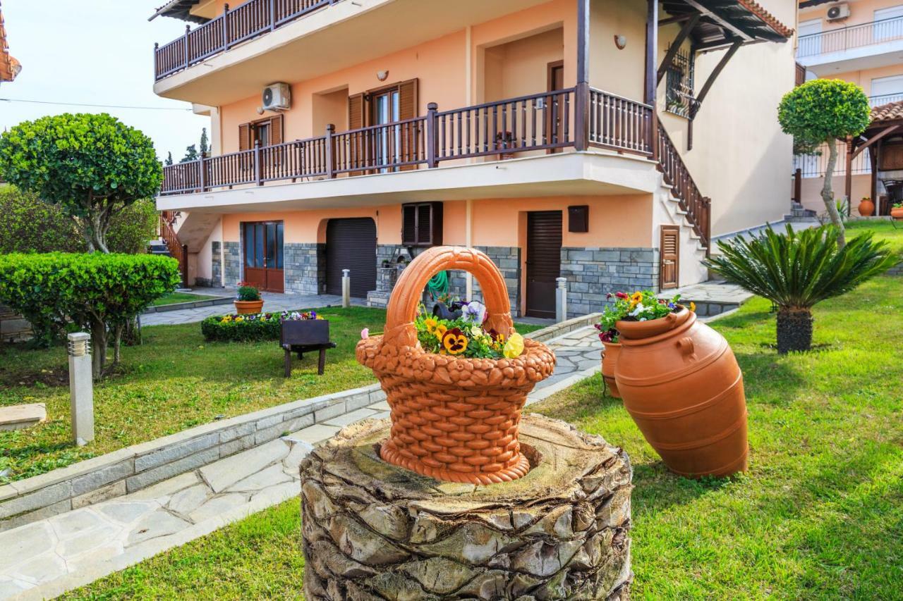 House Maria Apartment อาโยส นิโกลาออส ภายนอก รูปภาพ